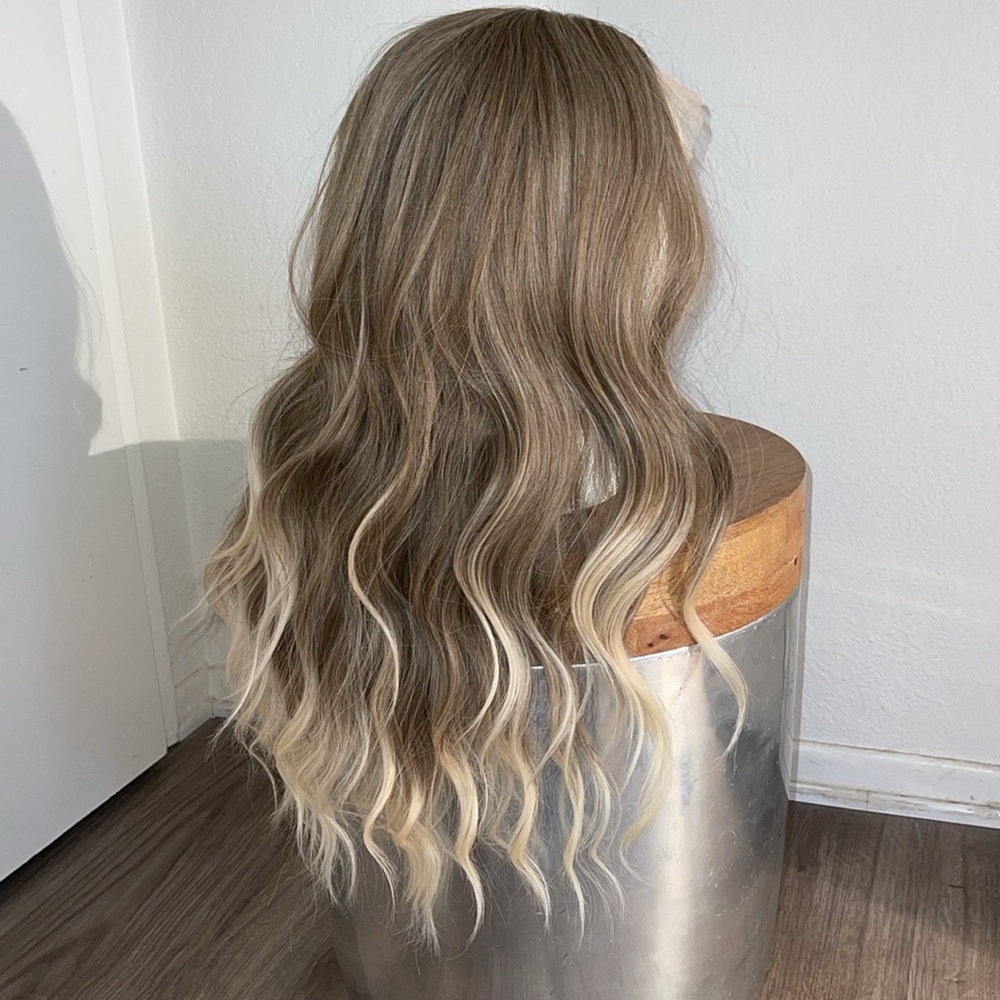 Synthetic Wig- 24"- Lace Part Wig- Brand New- Brown and Blonde Mix #A - Picture 6 of 12